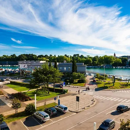 Apartment White Towers Residences Zadar