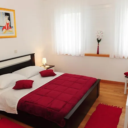 White Towers Residences *